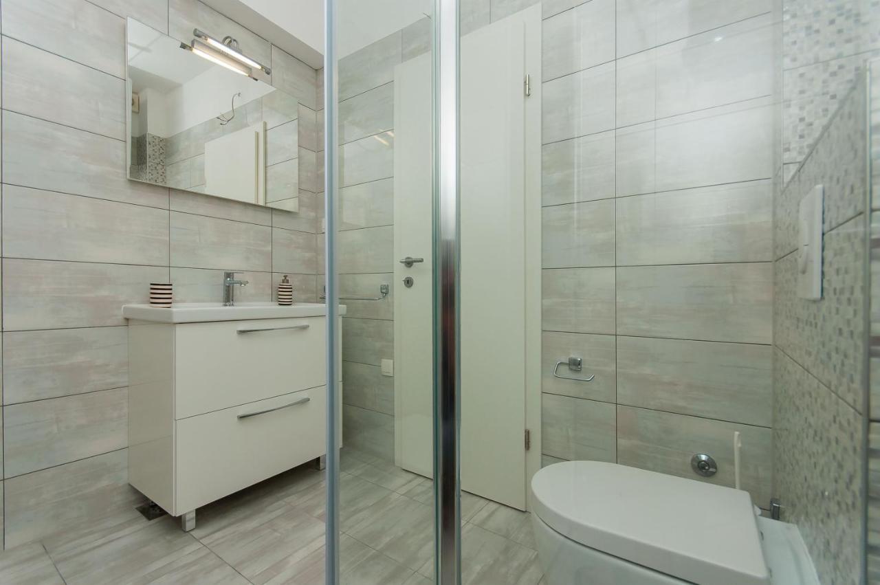 Apartman Mira- Omiš Dış mekan fotoğraf